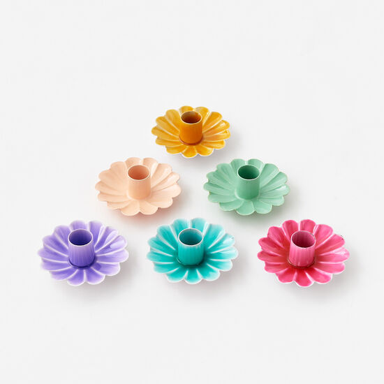 Scalloped Candleholder