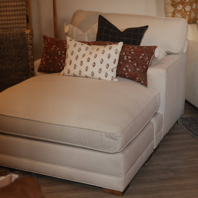 Colsen Chaise - Showroom Model