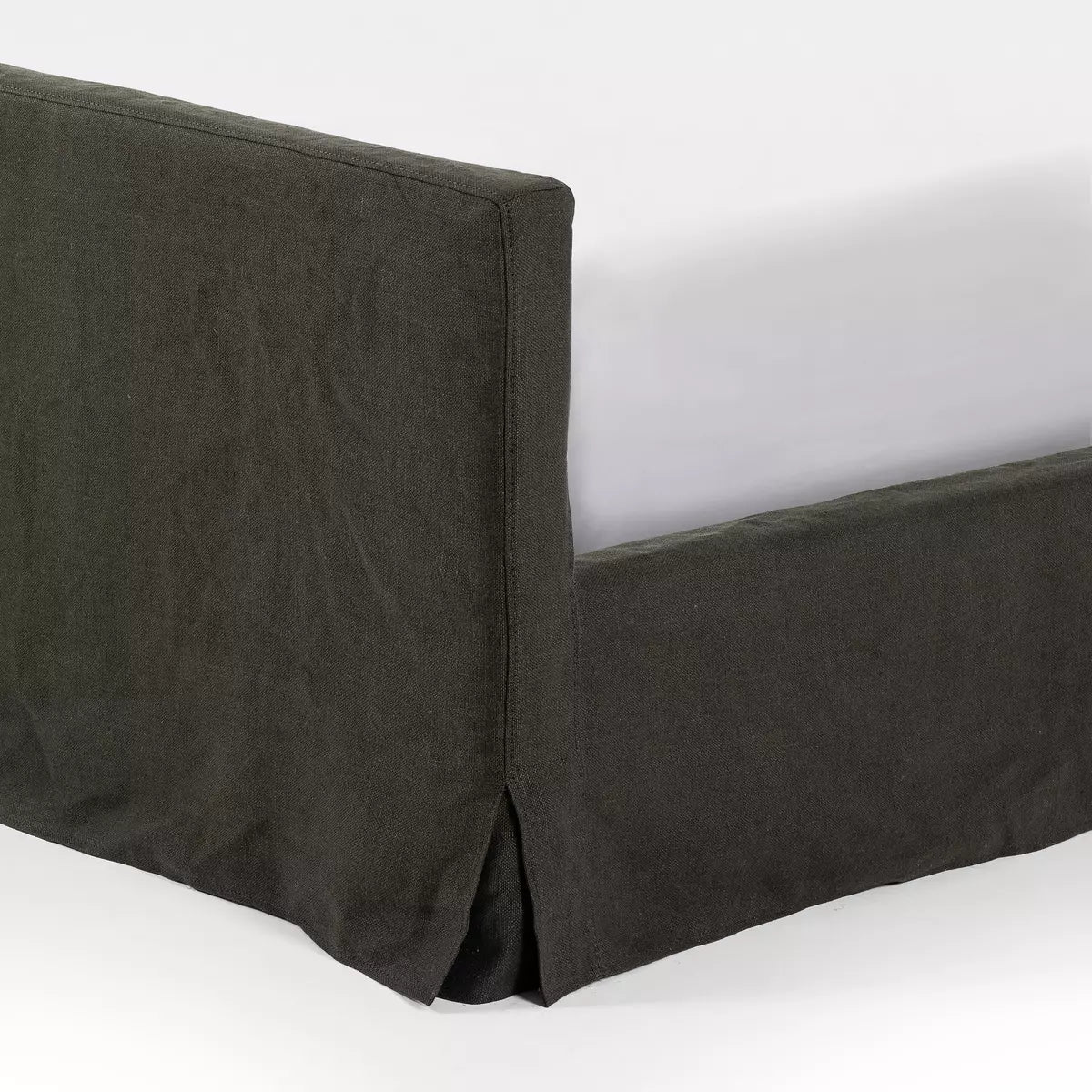 Hollis Slipcover Bed