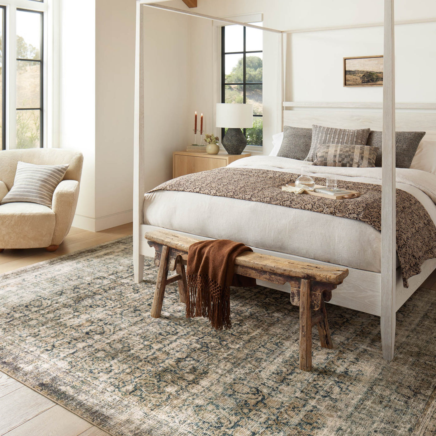 Sophia Navy / Sand Rug