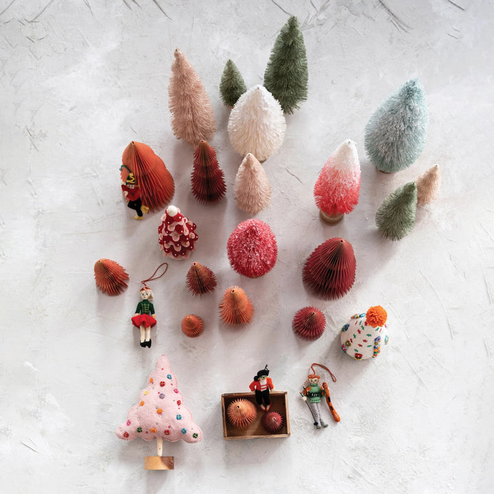 Sisal Bottle Brush Trees w/ Wood Bases & Snow